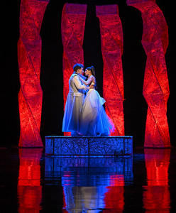 Martin Mihál, Diana Velčická